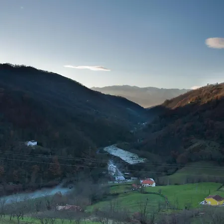 Country house El Sumiciu Mieres (Asturias)