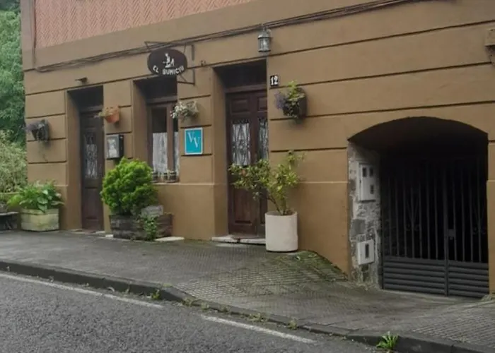 منزل ريفي El Sumiciu